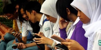 tips aman bermain gadget